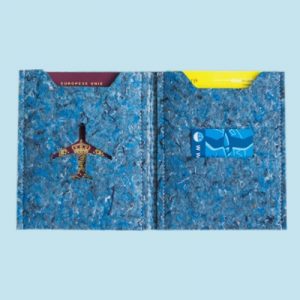 Paspoorthoes van Gerecyclede kleding